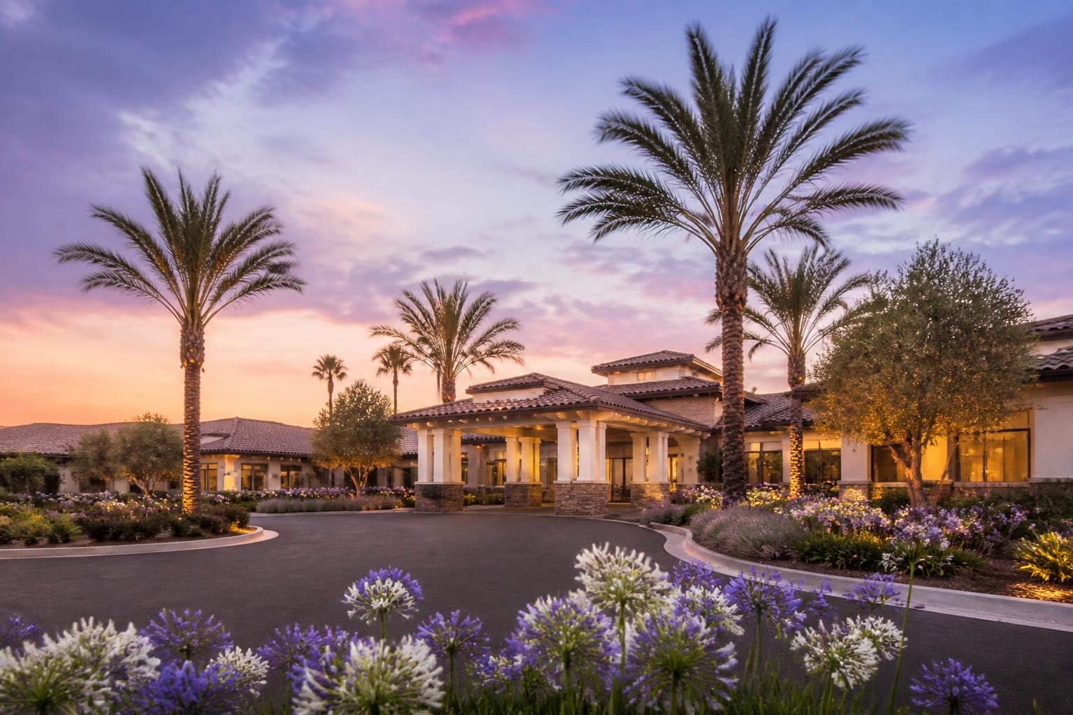 A calm residential care home for the elderly in Los Angeles